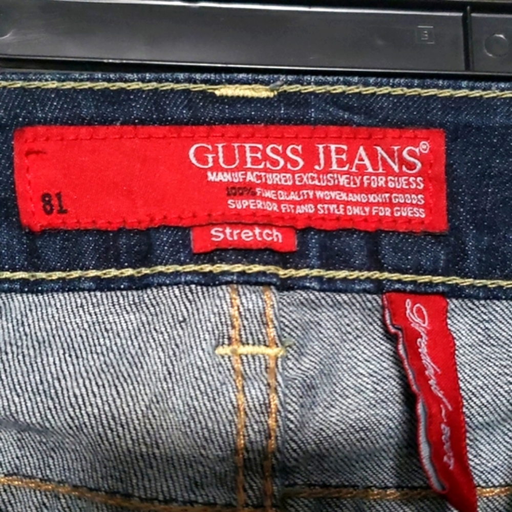 GUESS Jeans - Picture 4 of 5